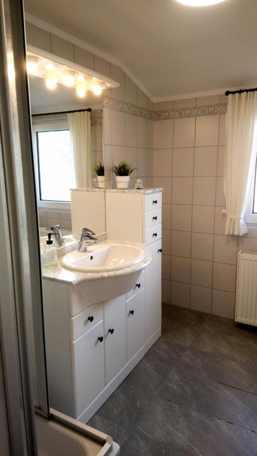 Ferienwohnung Achterdeck - Alte Schmiede Neugarmssiel Schillig Exterior foto